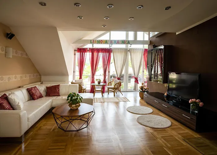 Triglav Sunset Apartment